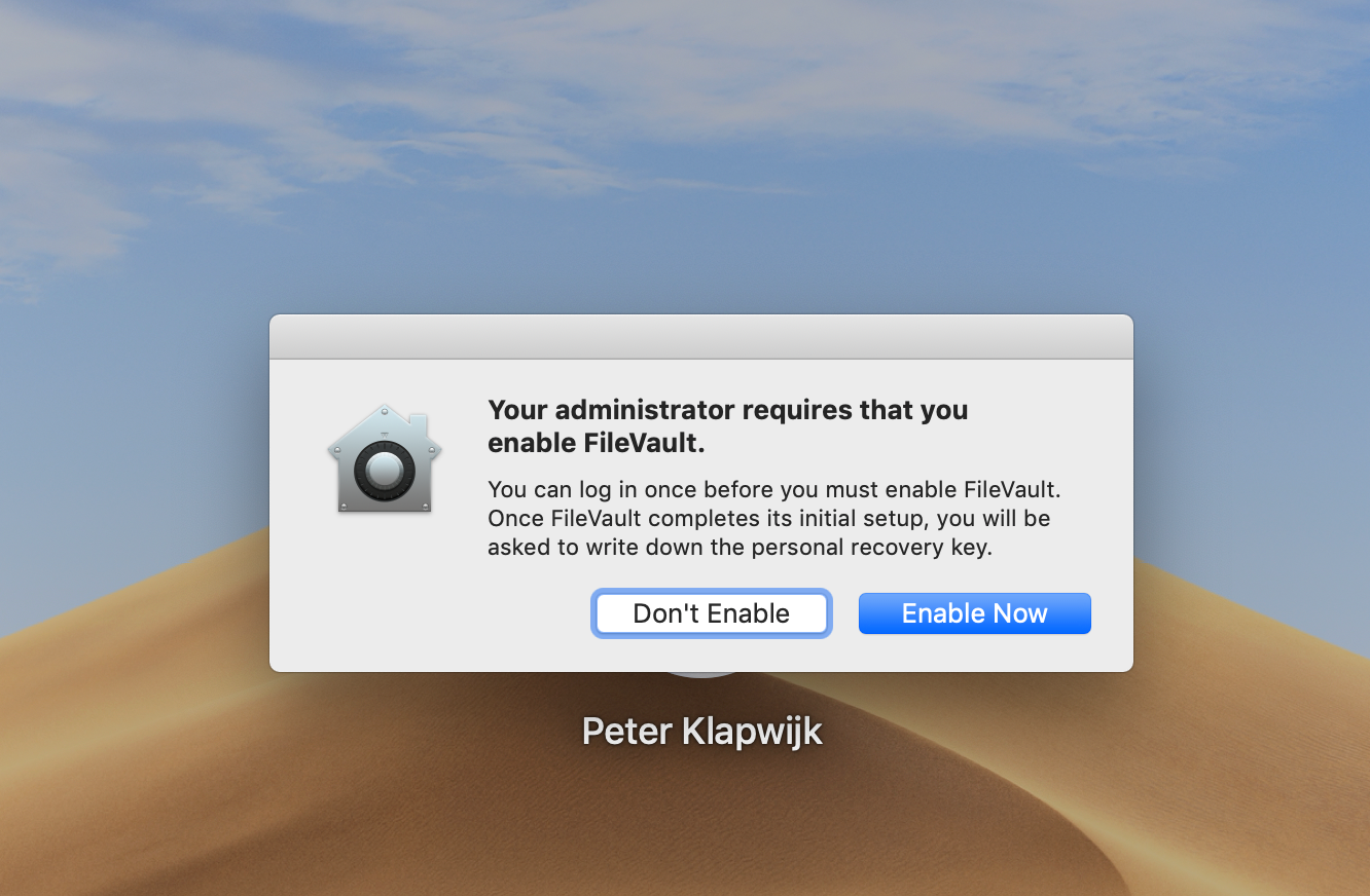 Assigning policy to security group